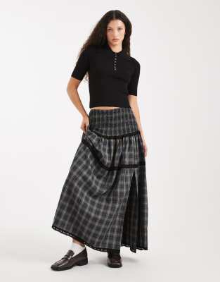 Vero Moda Structured Knit 1/2 Sleeve Button Front Polo Top In Black