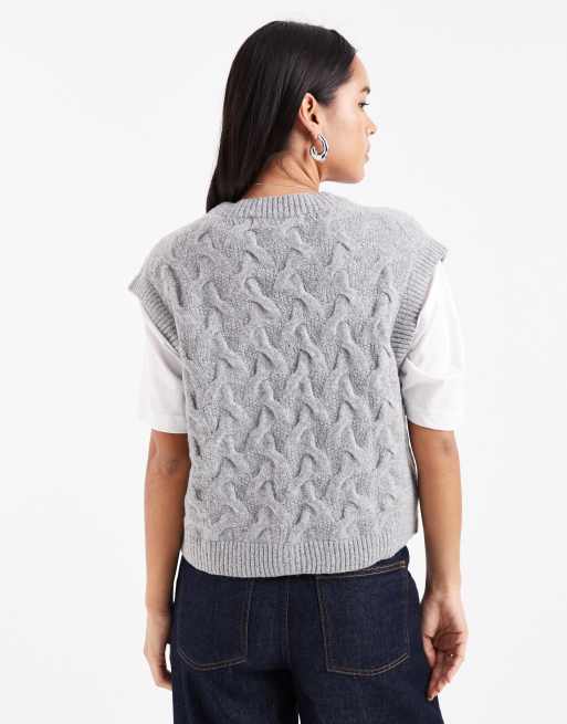 Vero Moda – Strukturierter Strickpullunder in Grau mit V-Ausschnitt, 2 von 4