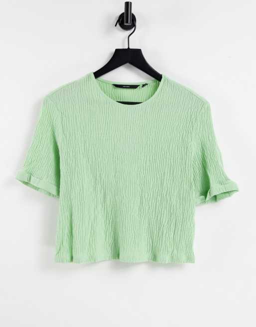 Vero Moda – Strukturiertes T-Shirt in Grün
