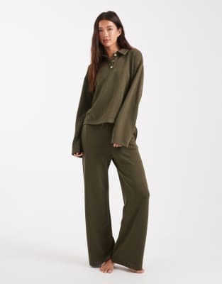 Vero Moda Super Soft Tie Waist Wide Leg Sweatpants In Green