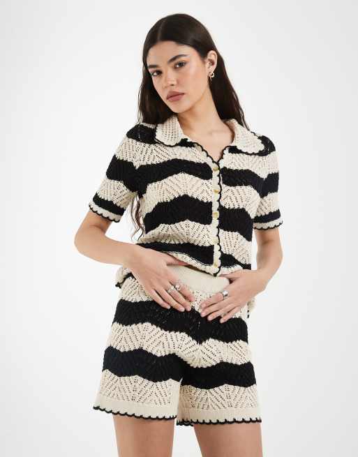 Vero Moda – Svarta och gräddvita, randiga, virkade shorts, del av set, 2 av 5