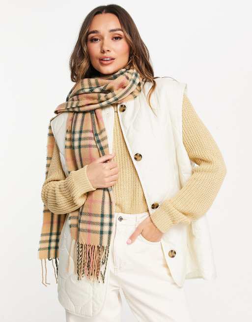 Vero Moda – Szalik w beżowa kratkę z frędzlami