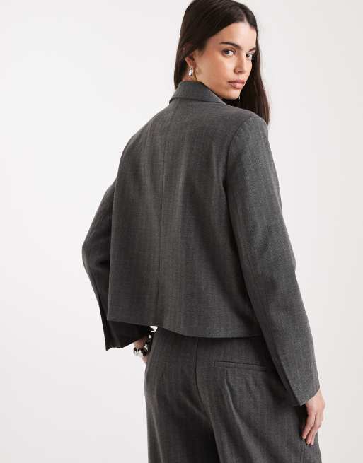 Vero Moda – Szara krótka dopasowana marynarka oversize w jodełkę, część zestawu, 3 z 4