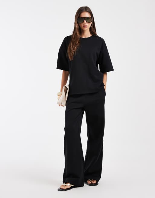 Vero Moda - T-shirt felpata oversize nera in coordinato, 3 di 4