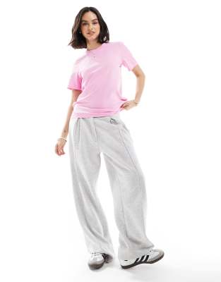 Vero Moda T-shirt In Pink