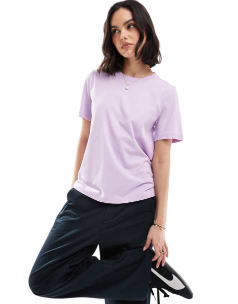 Vero Moda t-shirt in lilac - view 1