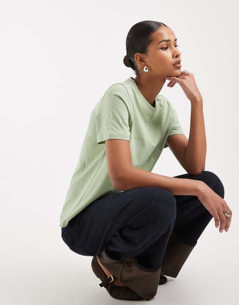 Vero Moda T-shirt in mistletoe green - view 1