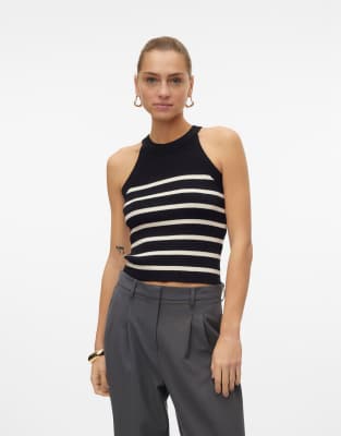 Vero Moda - T-Shirt in Schwarz