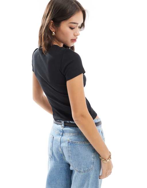 Vero Moda - T-shirt nera a coste con scollo rotondo, 4 di 4