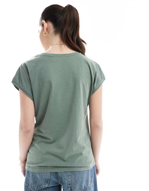 Vero Moda - T-shirt oversize comoda kaki con scollo a V, 4 di 4