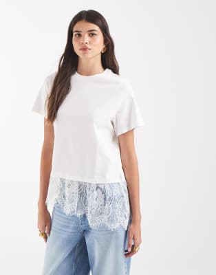 Vero Moda T-shirt With Asymmetric Lace Detail In White