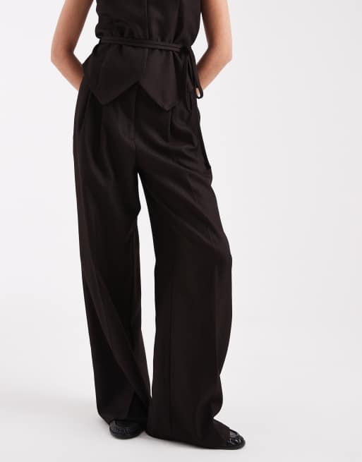 Vero Moda tailored crease front wide leg trouser co-ord in chocolate, 4 of 5