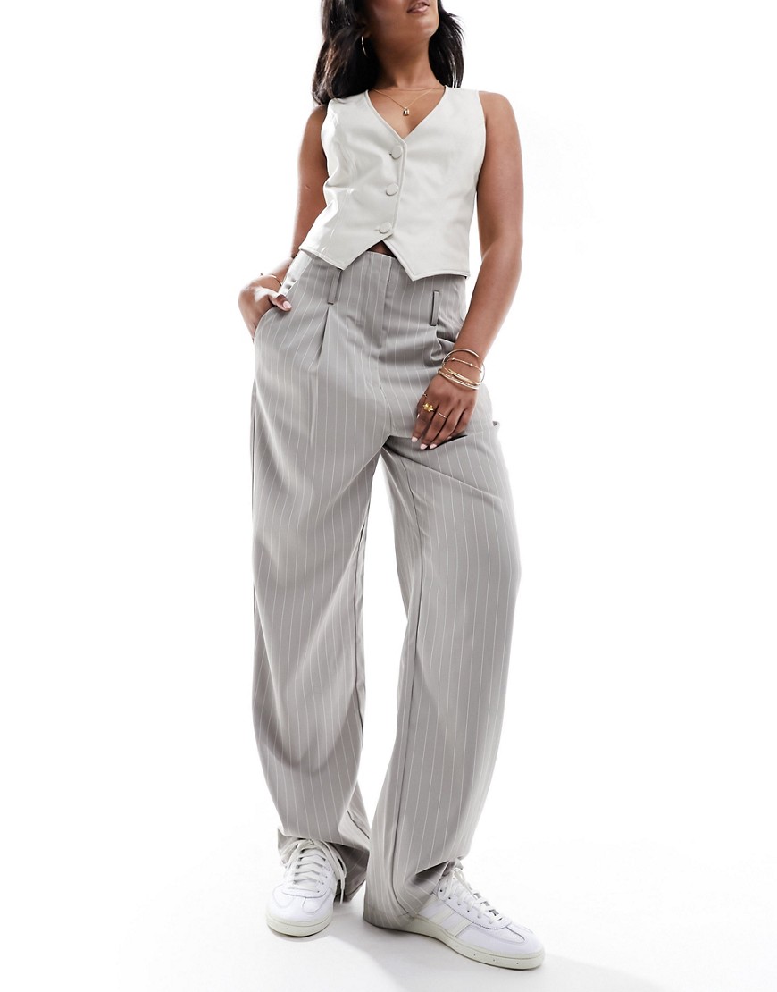 tailored high rise relaxed straight leg pants with belt loop detail in gray pinstripe