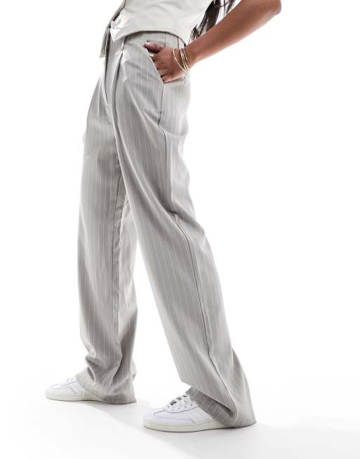 Vero Moda tailored high rise relaxed straight leg pants with