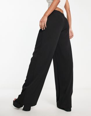 Vero Moda Tailored Stand Alone Dad Pants With Pleat Front In Black