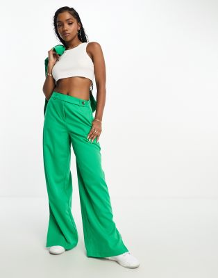 tailored wide leg pants in green - part of a set