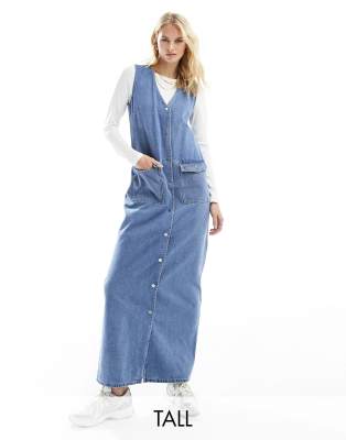 Vero Moda Tall - Ärmelloses Maxi-Jeanskleid in Blau mit durchgängiger Knopfleiste