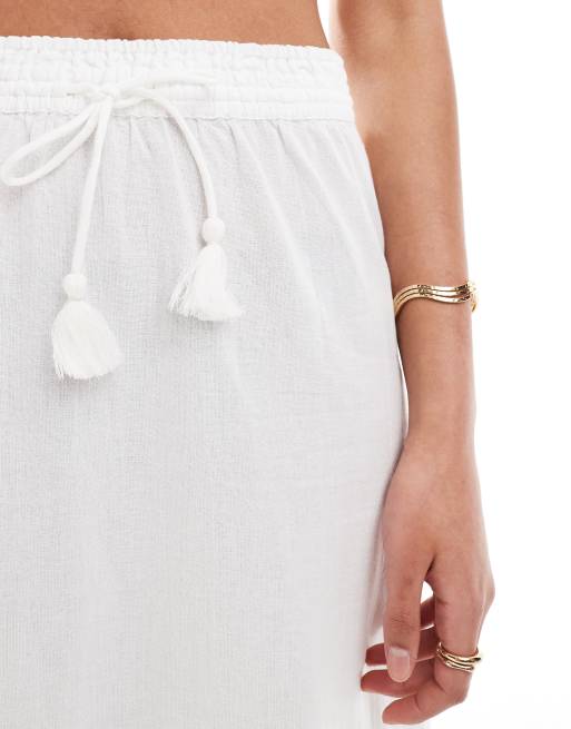 Vero Moda Tall – Biała spódnica maxi w stylu boho, 4 z 5