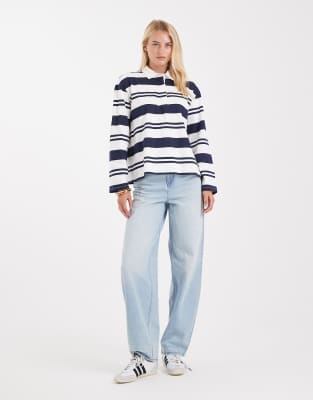 Vero Moda Tall - Billie - Jeans in hellblauer Waschung mit hohem Bund und abgerundetem, weitem Bein