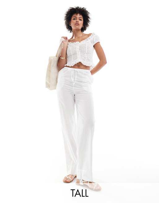 Vero Moda Tall - Broek met wijde pijpen en gestrikte taille in wit