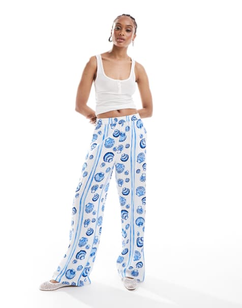 Vero Moda Tall - Broek met wijde pijpen in blauwe zeeschelpprint - view 1