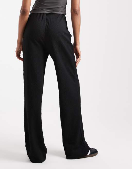 Vero Moda Tall - Broek van jersey met textuur en elastische taille in zwart, 4 van 5