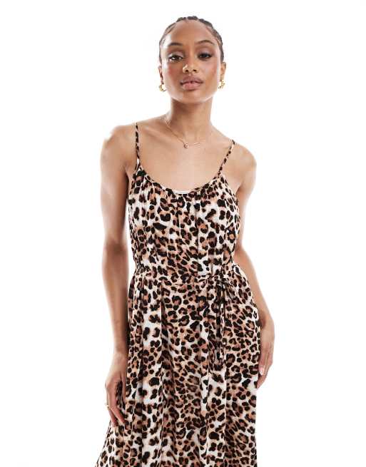 Vero Moda Tall cami ankle dress in leopard print, 3 of 4
