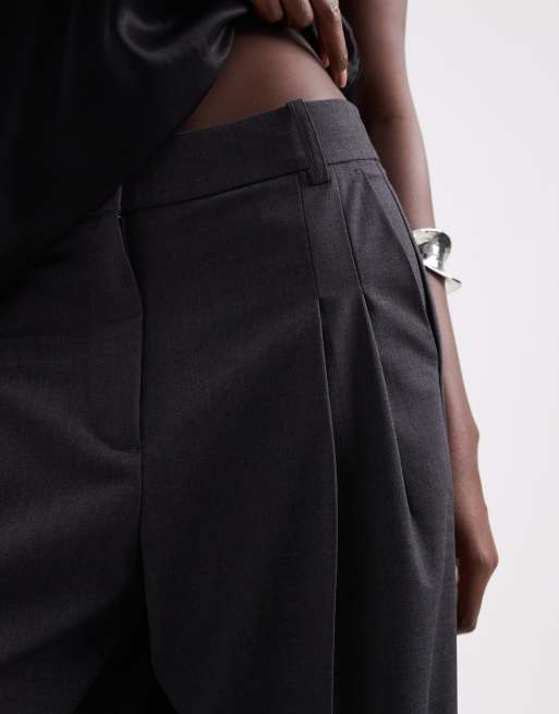 Vero Moda Tall double pleat front wide leg trouser in dark grey melange, 3 of 5