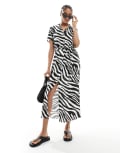 [Vero Moda Tall] Vero Moda Tall Easy button down long shirt dress in zebra print-White M Birch Zebra