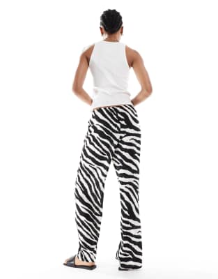 Vero Moda Tall Easy Tie Waist Wide Leg Pants In White