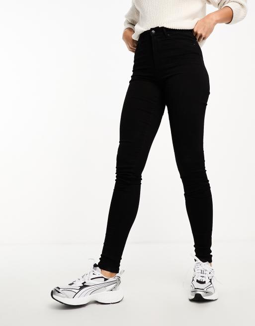 Vero Moda Tall – Eng geschnittene Jeans in Schwarz, 3 von 5
