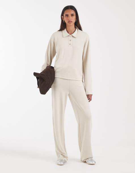 Vero Moda Tall ensemble jogger à jambes larges avec taille à nouer, ultra doux, en crème - view 1