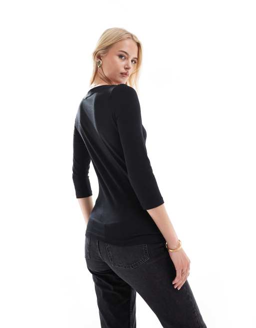 Vero Moda Tall – Figurbetontes T-Shirt in Schwarz mit U-Boot-Ausschnitt und 3/4 Ärmeln, 4 von 4