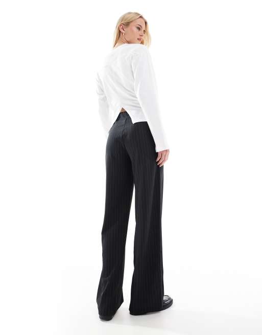 Vero Moda Tall – Grafitowe spodnie z szerokimi nogawkami i wzorem w prążki, 4 z 5