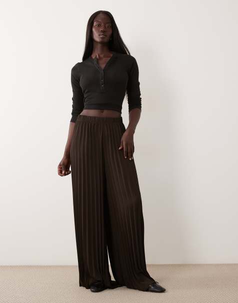 Vero Moda Tall high waist wide leg plisse trouser in chocolate brown - view 1