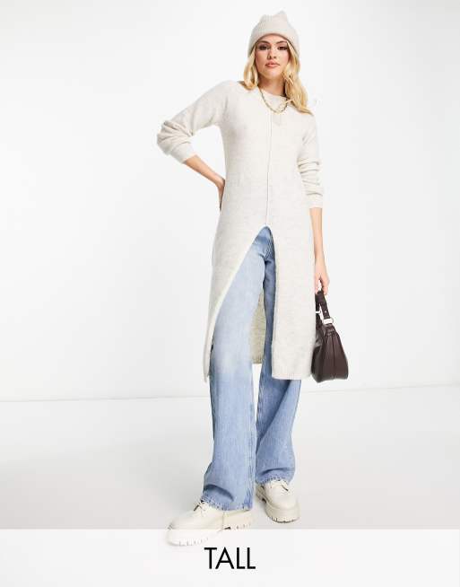 Vero Moda Tall – Krämfärgad tröja i lång modell med fållslits