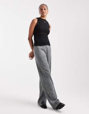 Vero Moda Tall - Lockere Hose zum Überziehen in meliertem Schwarz