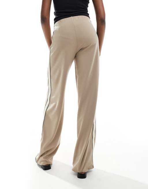 Vero Moda Tall - Losse broek met elastische taille en zijstreep in fossil, 3 van 5