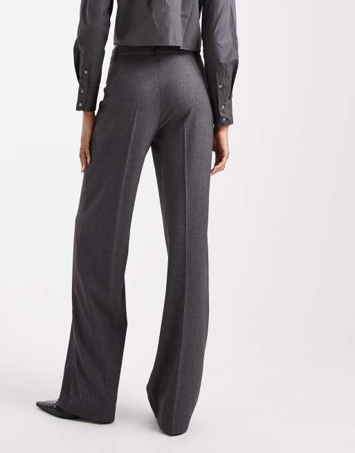 Vero Moda Tall - Nette rechte broek met plooi aan de voorkant in gemêleerd donkergrijs, 4 van 5