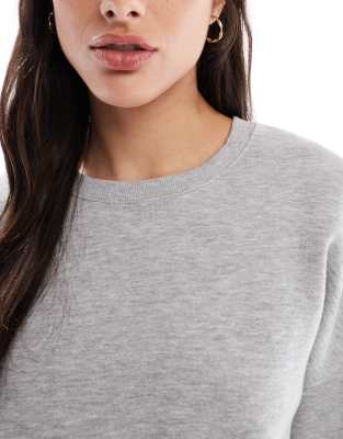 Vero Moda Tall Oversized Sweatshirt In Gray
