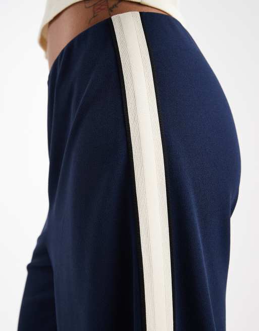 Vero Moda Tall - Pantalon à enfiler ample avec bande latérale - Bleu marine, 3 de 5