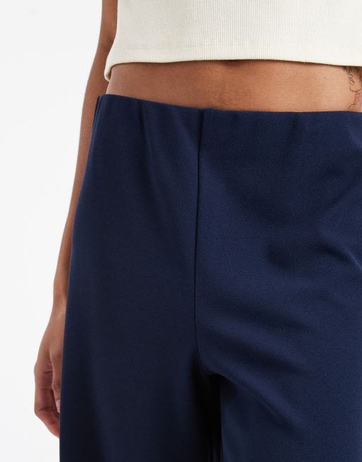 Vero Moda Tall - Pantalon à enfiler ample avec bande latérale - Bleu marine, 5 de 5