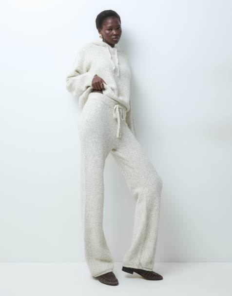 Vero Moda Tall pantalón de punto de pernera ancha de conjunto en tono avena - view 1