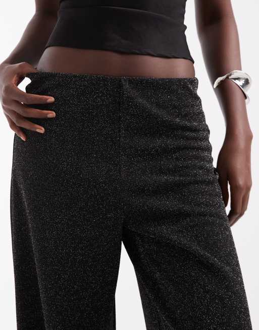 Vero Moda Tall pantaloni a vita medio alta a gamba larga con glitter neri, 3 di 5