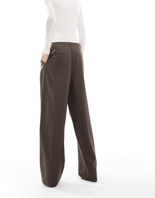 Vero Moda Tall - Pantaloni sartoriali dad fit color cioccolato, 4 di 5