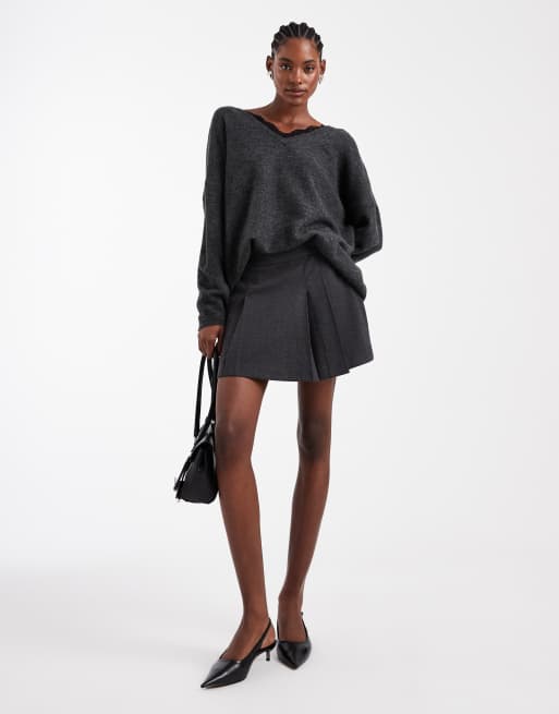 Vero Moda Tall pleated mini skirt in grey melange, 2 of 5