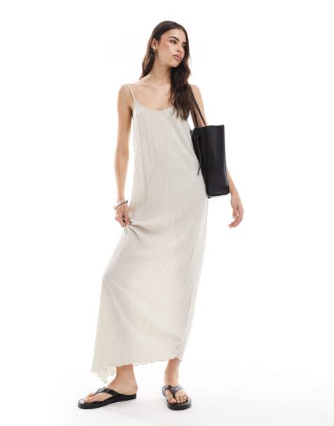 Vero Moda Tall plisse jersey maxi dress with asymmetric hem in beige - view 1