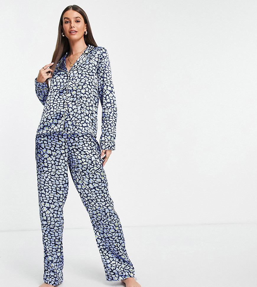 Vero Moda Tall Pyjama Shirt & Trouser Set In Blue Floral-Multi