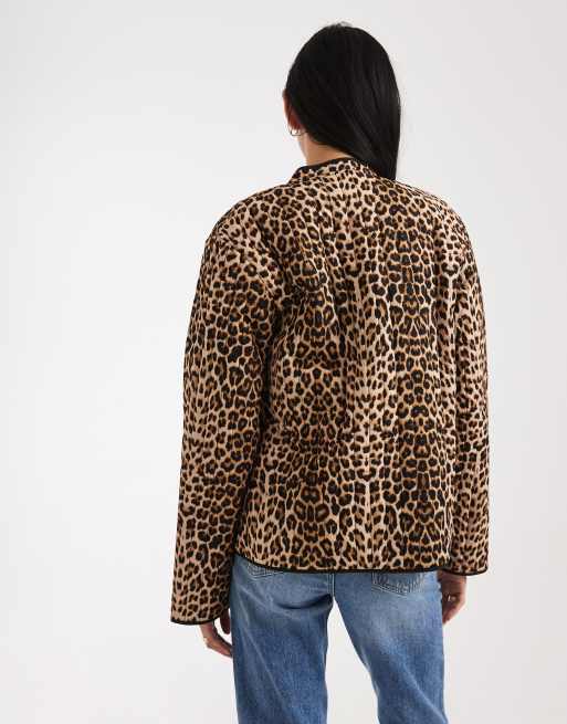 Vero Moda Tall quilted jacket in leopard print , 4 of 4