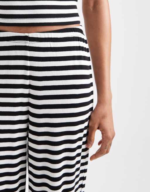 Vero Moda Tall ribbed jersey pants in black and white stripes - part of a set, 3 of 5